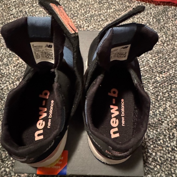 New Balance Kids Sneakers - Black, Blue, and Pink - Picture 7 of 9